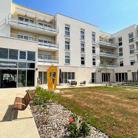 Domitys L'Orangerie Aparthotel ซ็องส์ ภายนอก รูปภาพ