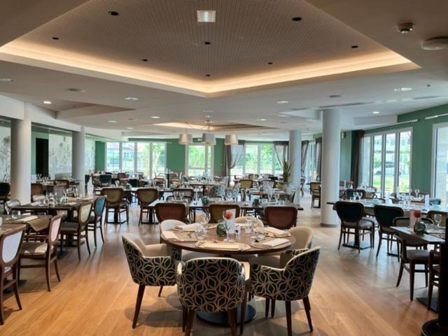 Domitys L'Orangerie Aparthotel ซ็องส์ ภายนอก รูปภาพ