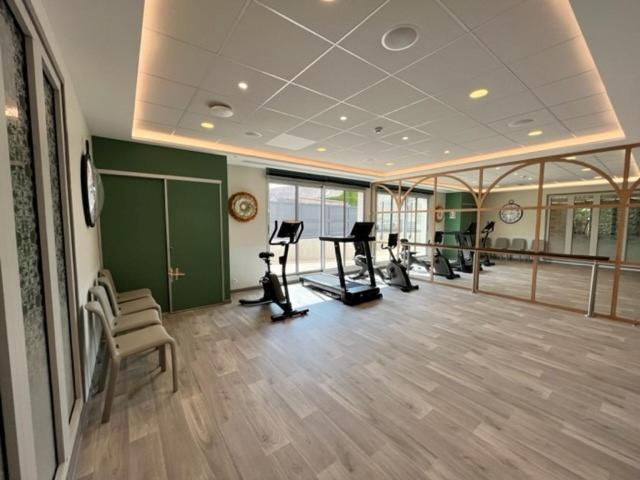 Domitys L'Orangerie Aparthotel ซ็องส์ ภายนอก รูปภาพ